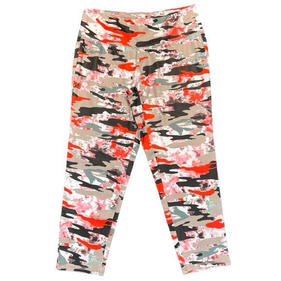 Kristin Nicole Womens Leggings Camo Print Athletic Workout Casual Capri Medium - Picture 1 of 6